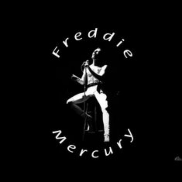 Meet your Posher, Jesse - Picture 1 of 3